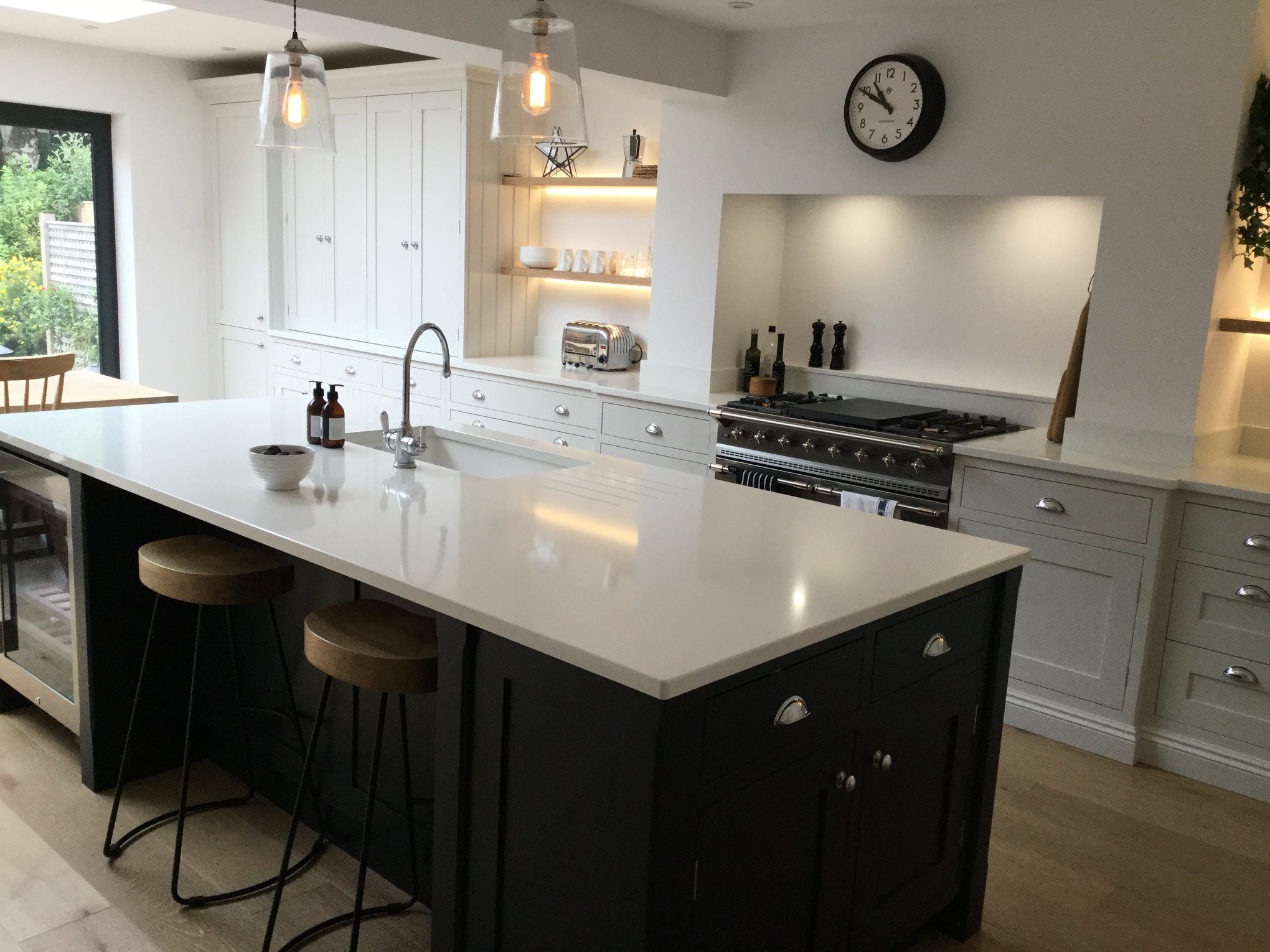 silestone ariel quartz worktop in modern kitchen layout