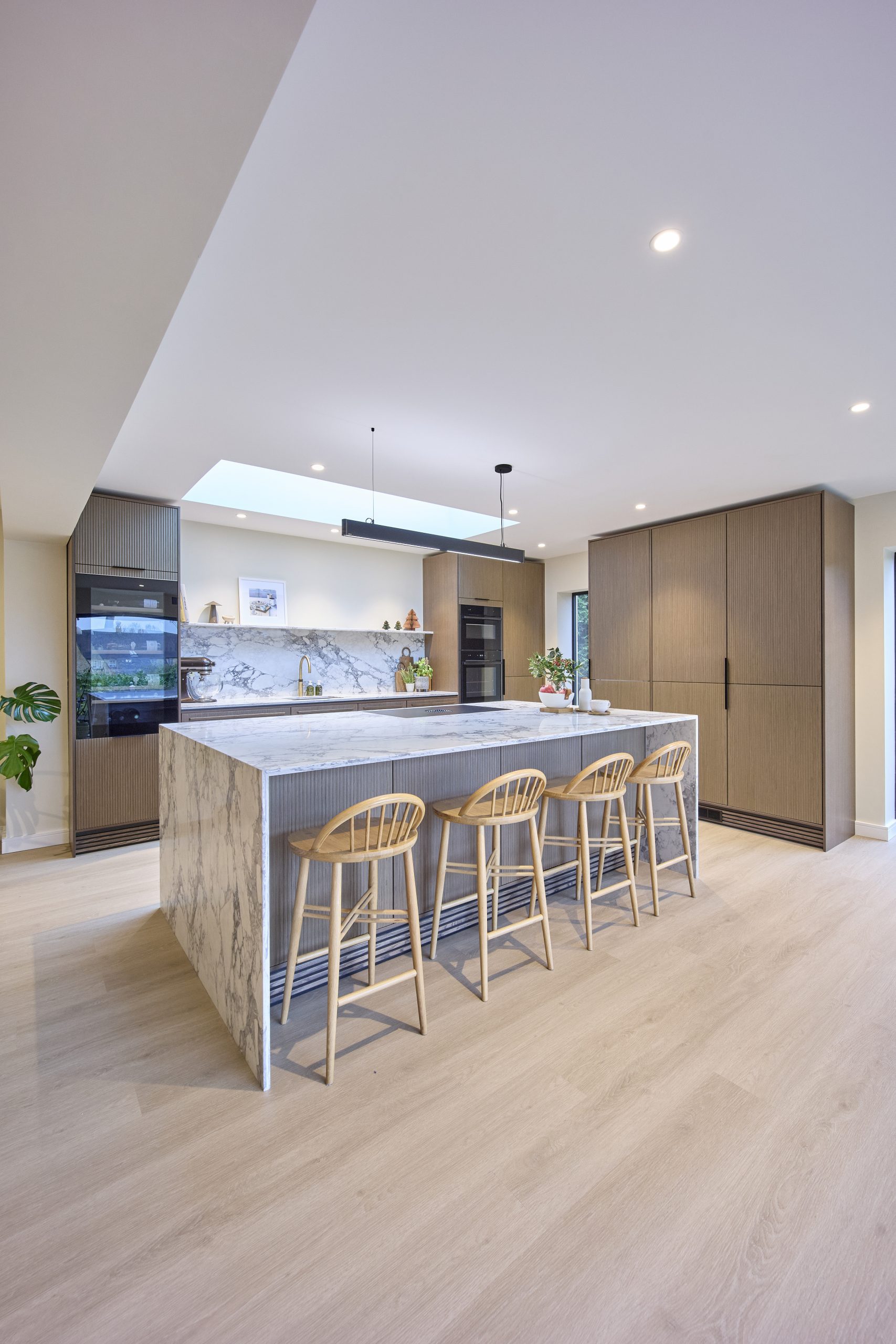 Modern kitchen with feature kitchen island